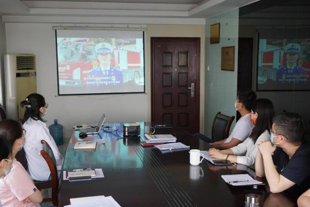 ѹʵ��ȫ��������  ����������ȫ����